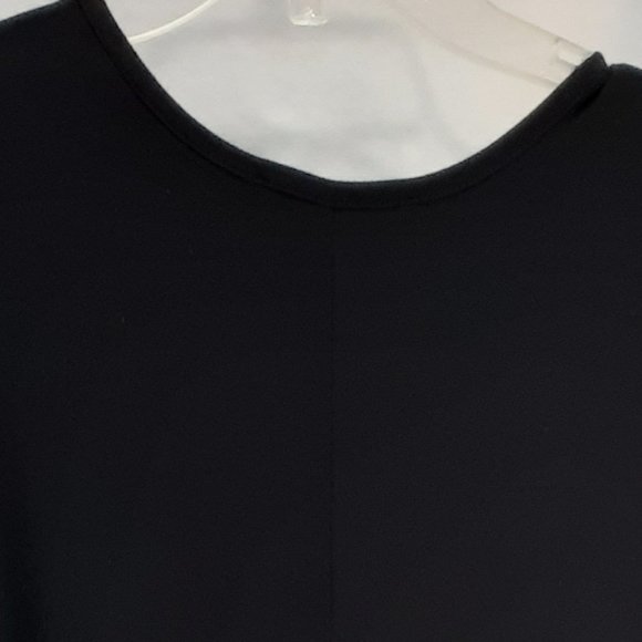 Black Dress - Picture 6 of 7